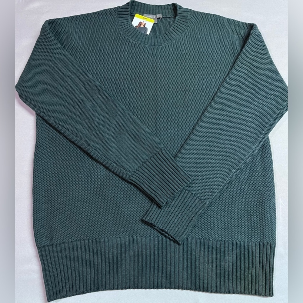Matty M Women's Crewneck Knit Sweater NWT - Picture 3 of 5